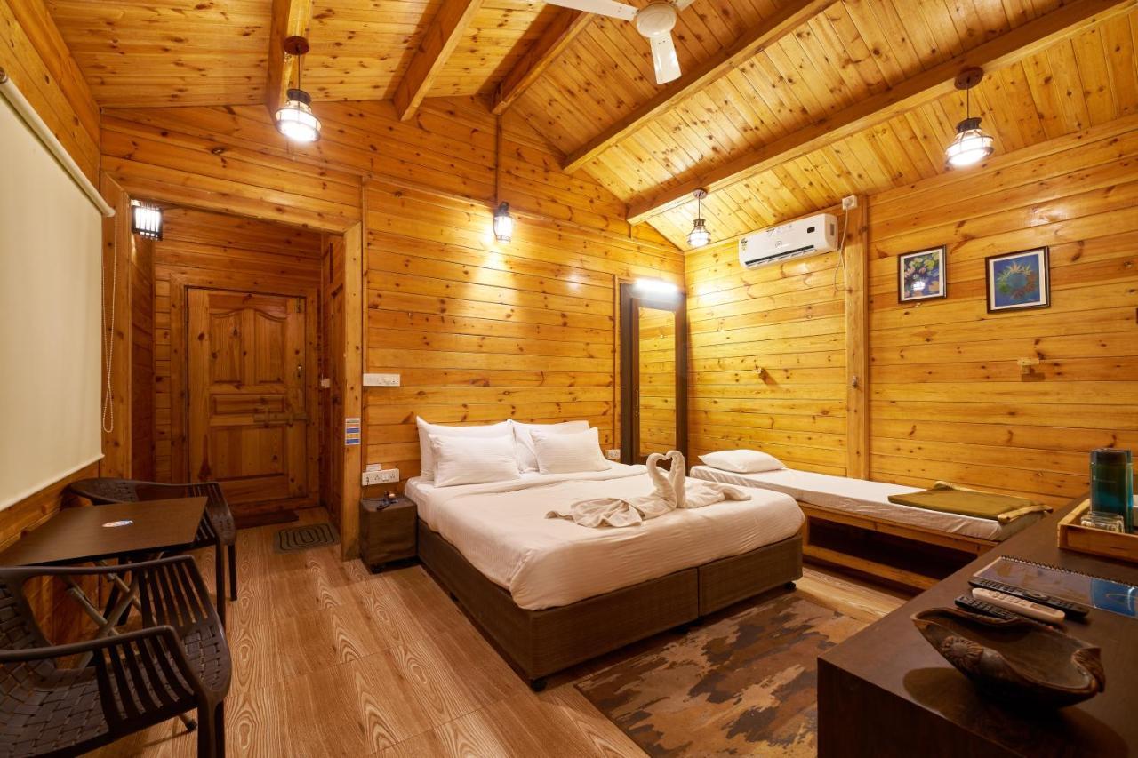 Tranquil Beach Resort Harihareshwar Екстериор снимка