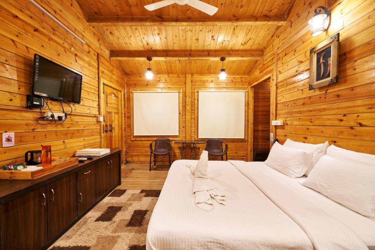 Tranquil Beach Resort Harihareshwar Екстериор снимка