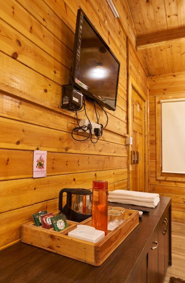 Tranquil Beach Resort Harihareshwar Екстериор снимка