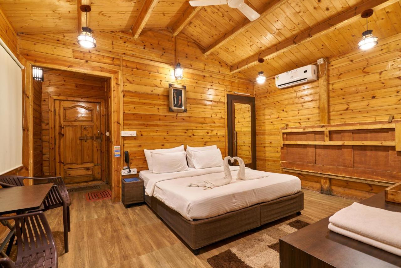 Tranquil Beach Resort Harihareshwar Екстериор снимка