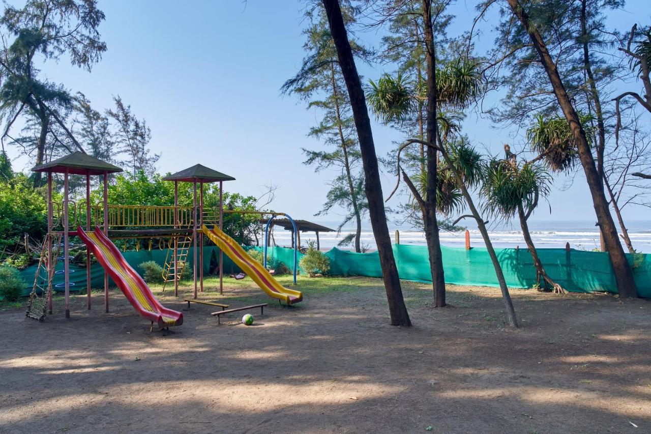 Tranquil Beach Resort Harihareshwar Екстериор снимка
