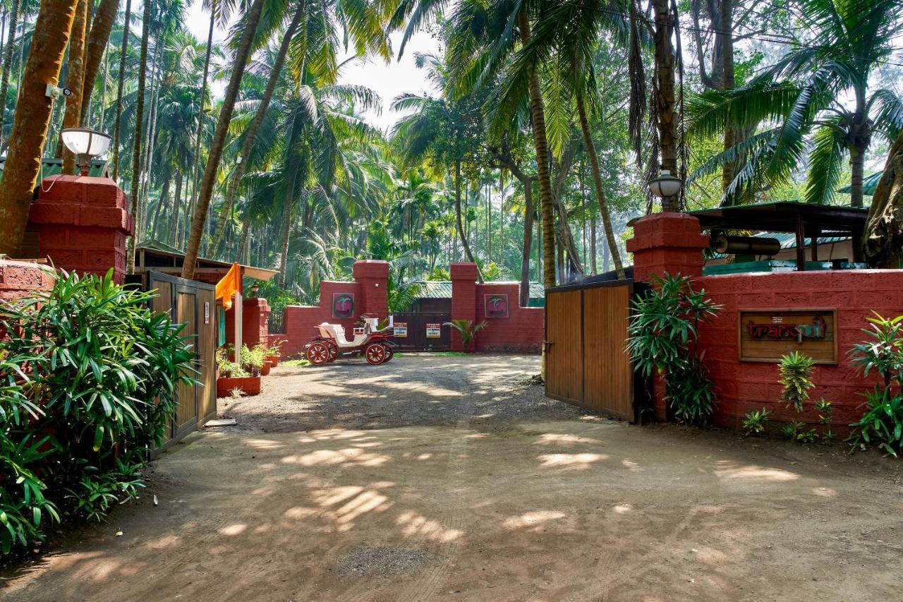 Tranquil Beach Resort Harihareshwar Екстериор снимка