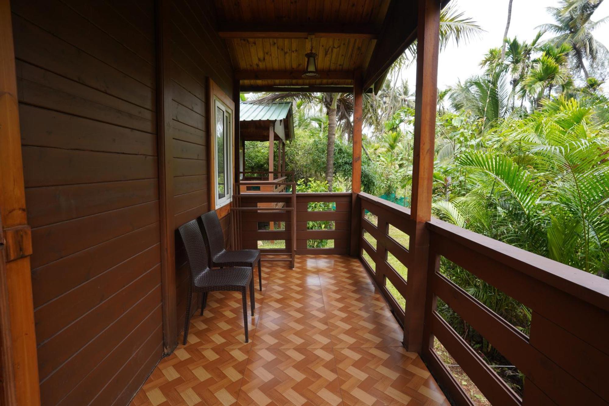 Tranquil Beach Resort Harihareshwar Екстериор снимка